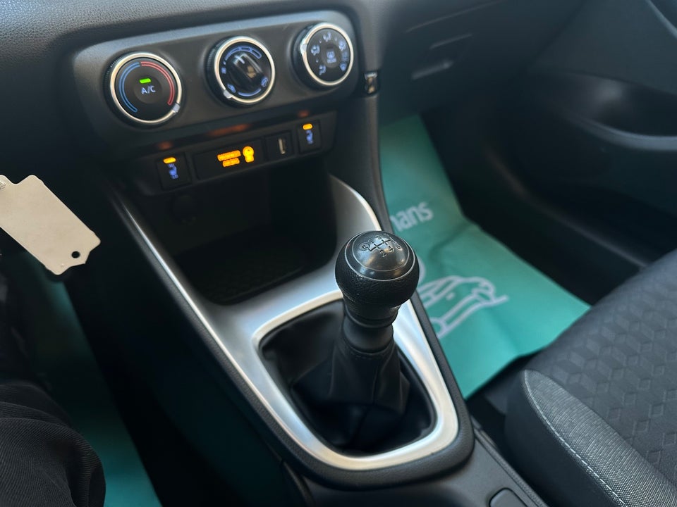 Toyota Yaris 1,5 Active Tech+ Design 5d