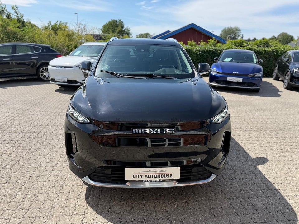 Maxus Euniq6 70  5d