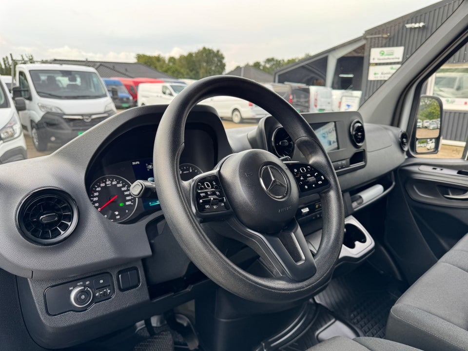 Mercedes Sprinter 317 2,0 CDi A3 Kassevogn aut. RWD