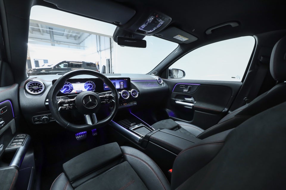 Mercedes EQA350 AMG Line Premium 4Matic 5d