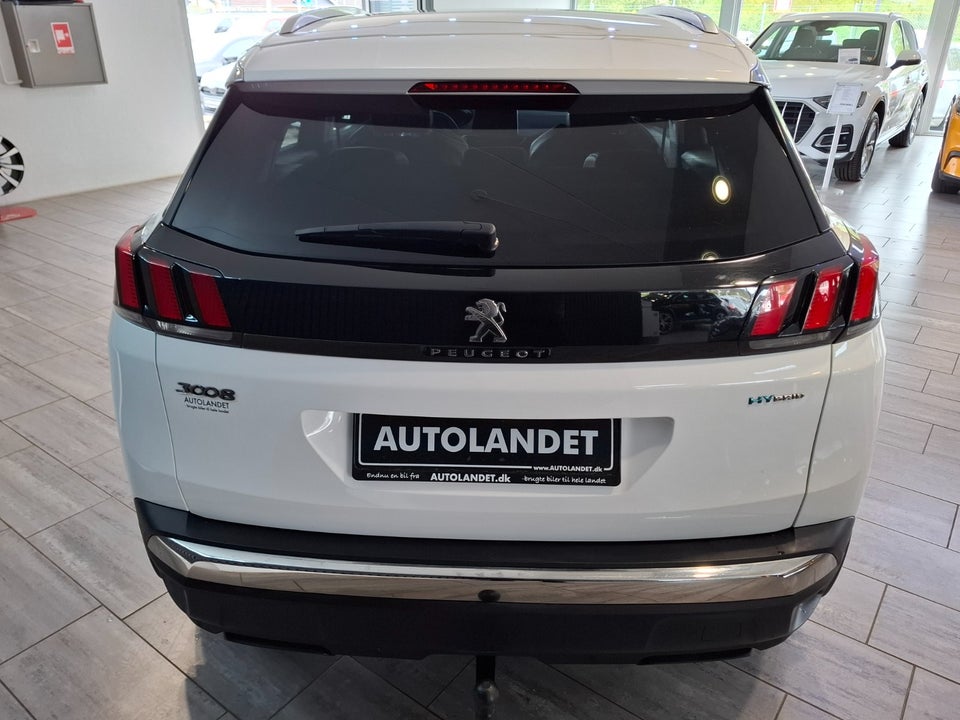Peugeot 3008 1,6 Hybrid Allure Limited EAT8 5d