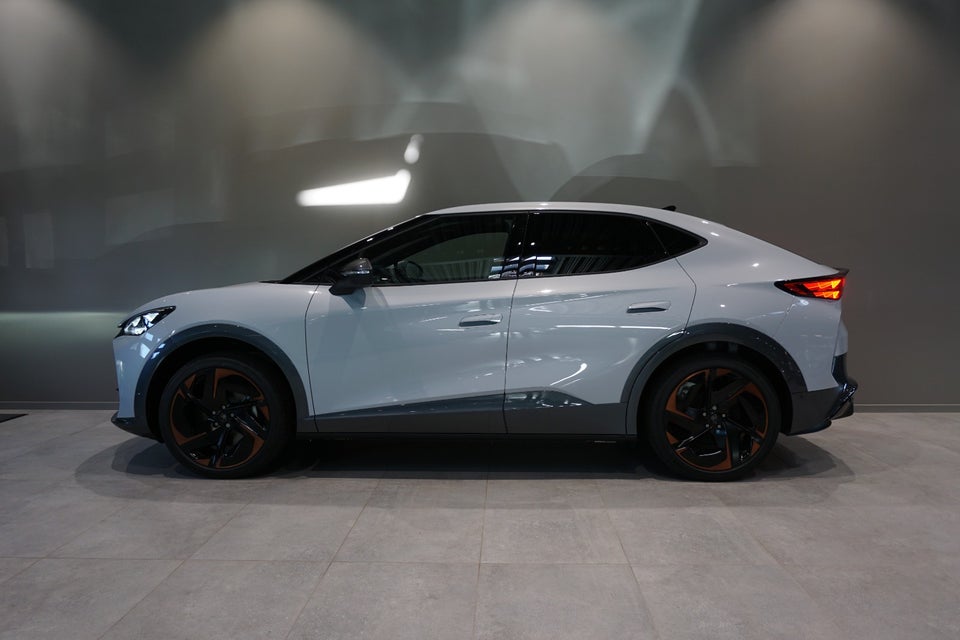 Cupra Tavascan 77 VZ Adrenaline 5d