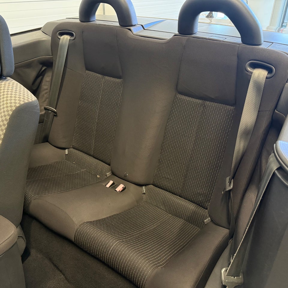 Renault Megane II 1,6 16V CC 2d