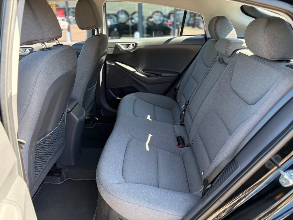 Hyundai Ioniq 1,6 HEV Trend DCT 5d