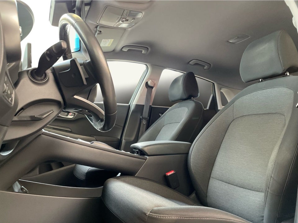 Hyundai Kona 64 EV Advanced 5d