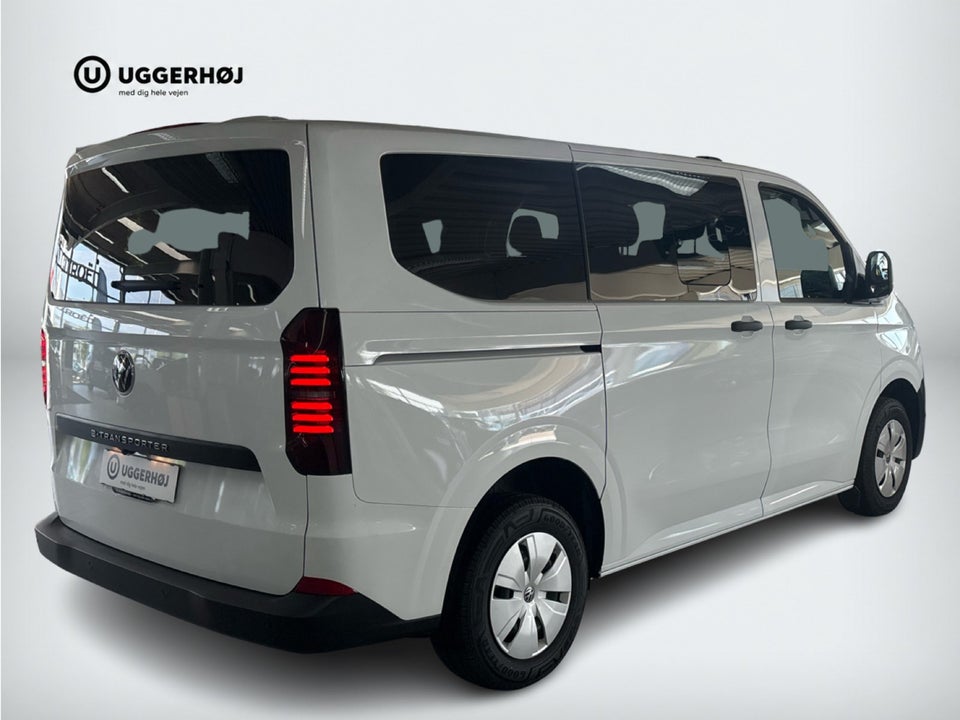 VW e-Caravelle 64 Basis SWB