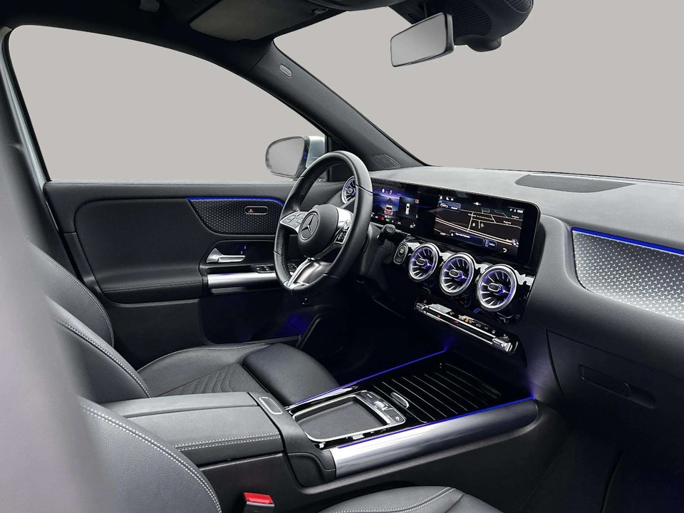 Mercedes EQA250+ Progressive 5d