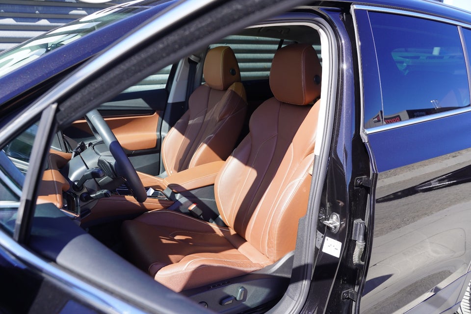 Skoda Enyaq 80 iV Plus ecoSuite 5d