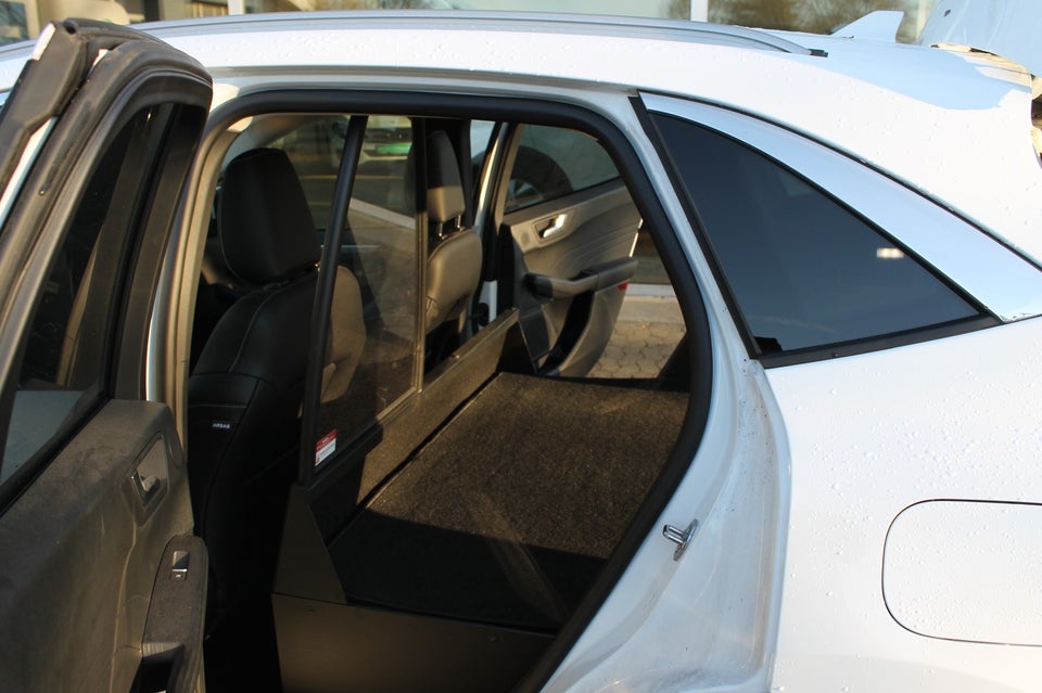 Ford Kuga 2,0 EcoBlue Titanium X aut. Van 5d