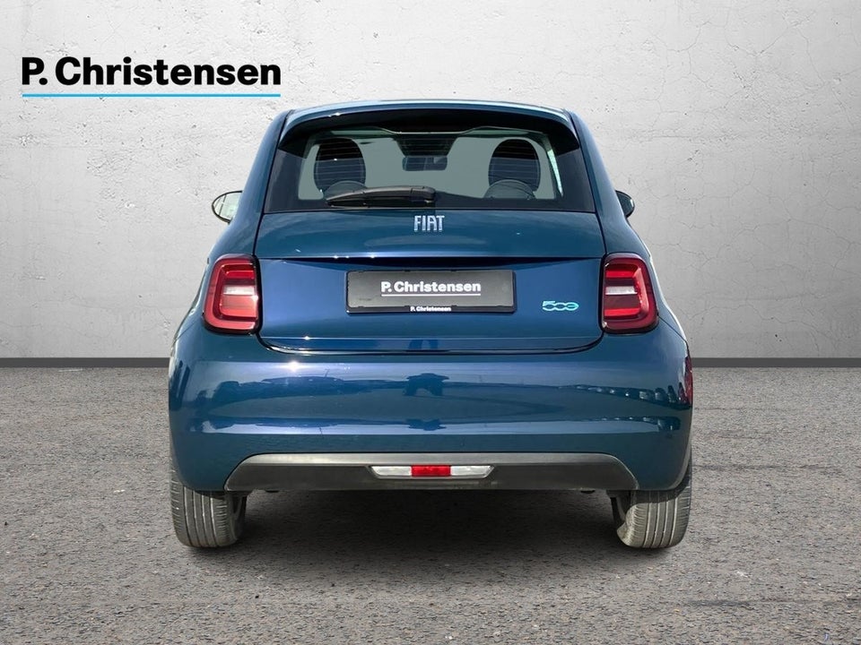 Fiat 500e 42 Icon Sky 3d