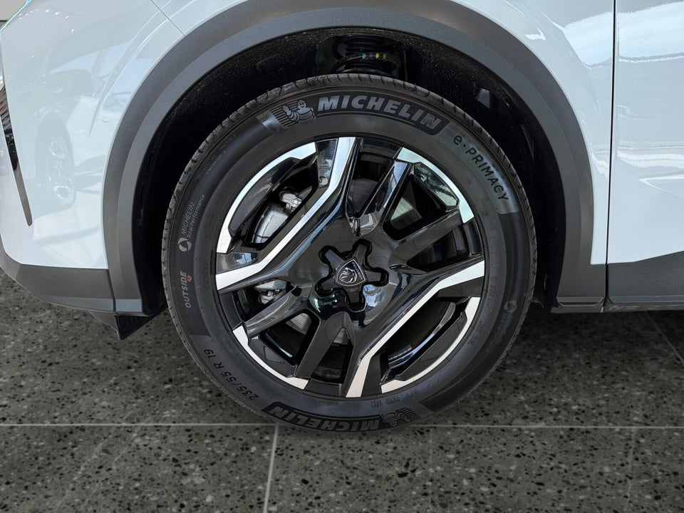 Peugeot e-5008 77 Allure 7prs 5d