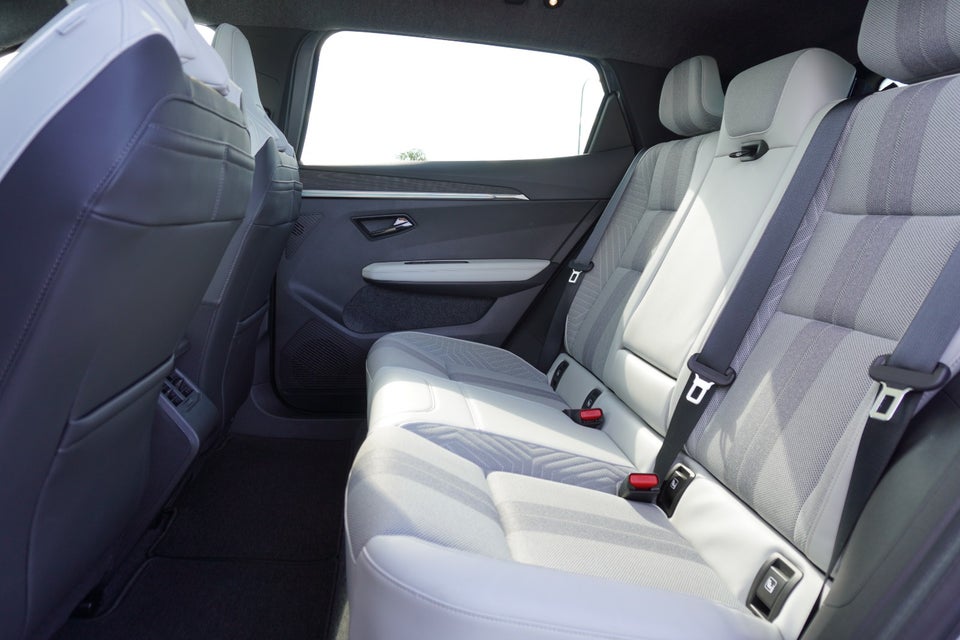 Renault Scenic E-Tech 87 Iconic 5d