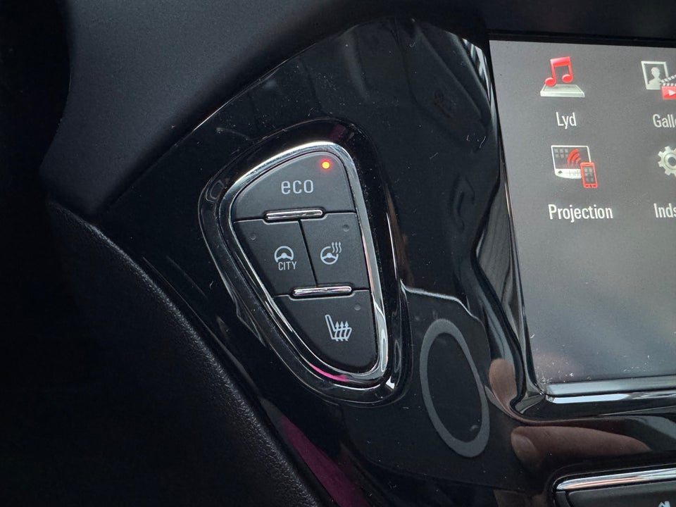 Opel Corsa 1,4 16V Enjoy 5d