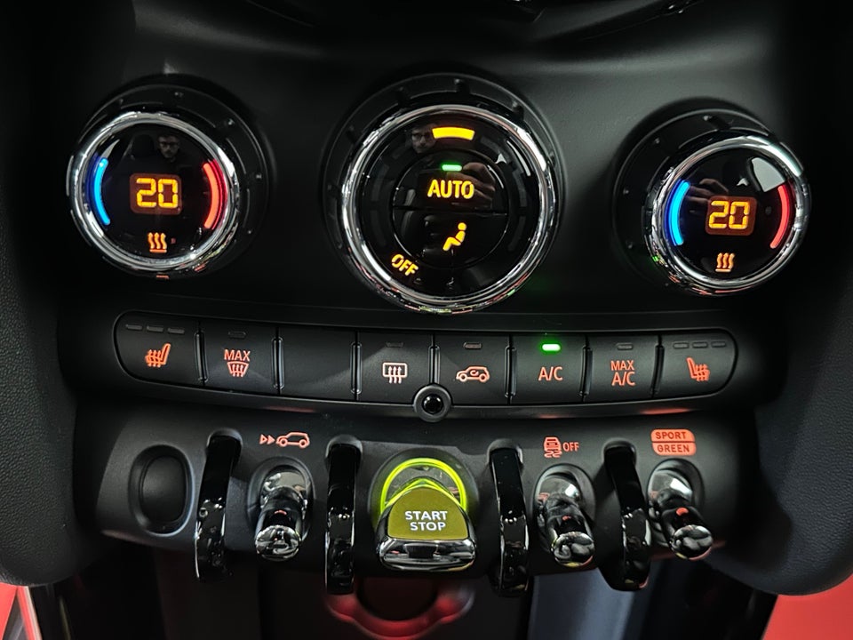 MINI Cooper SE Classic Trim 3d