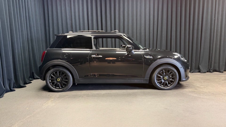 MINI Cooper SE Edition Premium 3d