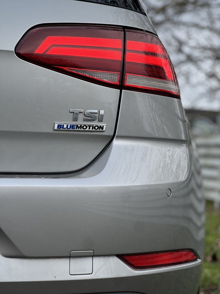 VW Golf VII 1,5 TSi 130 Comfortline DSG 5d
