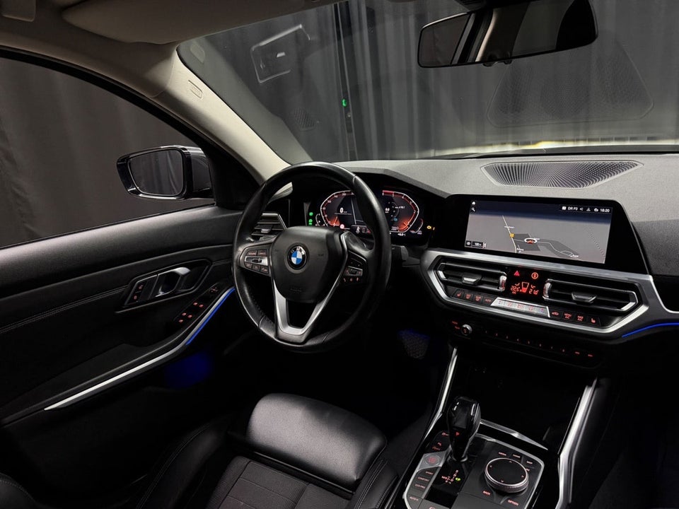BMW 320d 2,0 Sport Line aut. 4d