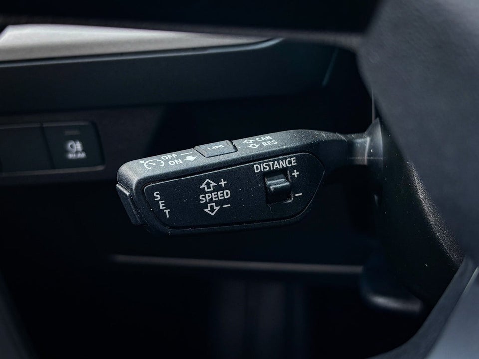 Audi Q4 e-tron 45 quattro 5d