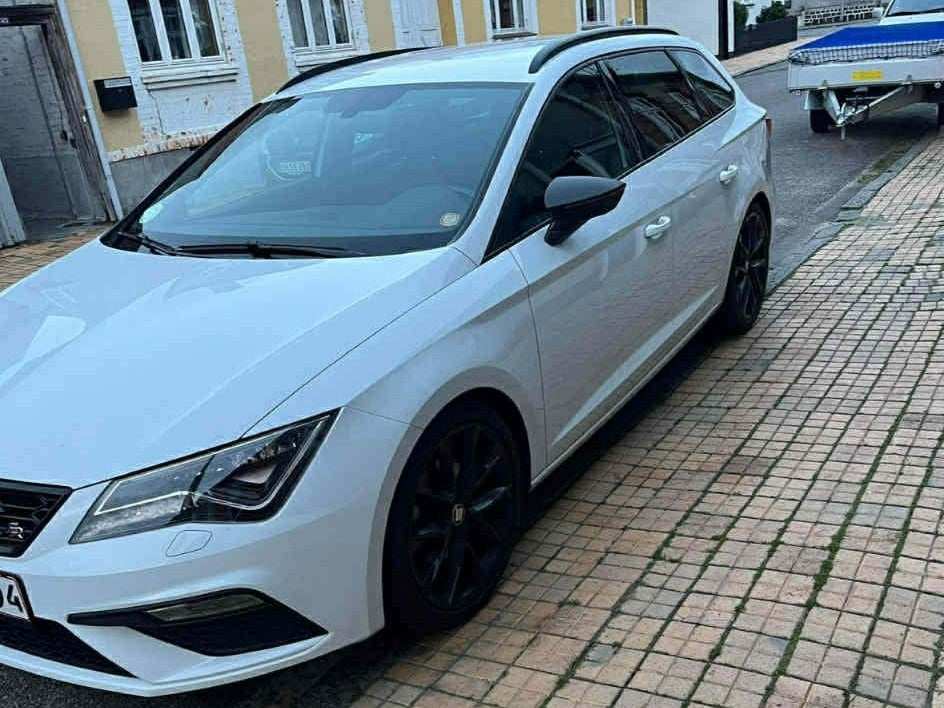 Seat Leon 1,5 TSi 150 FR Black Line ST DSG 5d