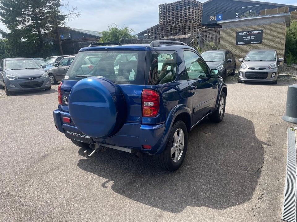 Toyota RAV4 2,0 VVT-i aut. 4x4 3d