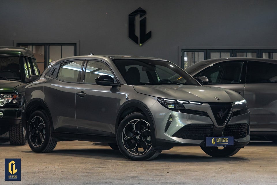 Alfa Romeo Junior Elettrica Core 5d