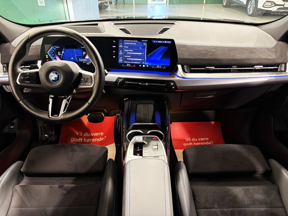 BMW iX2 xDrive30 M-Sport 5d