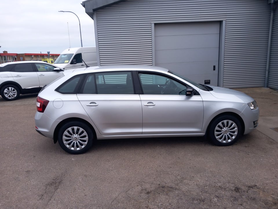 Skoda Rapid 1,0 TSi 95 Ambition Spaceback 5d