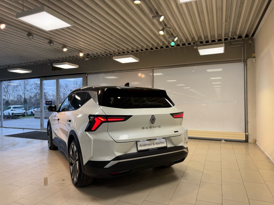 Renault Scenic E-Tech 87 Techno 5d