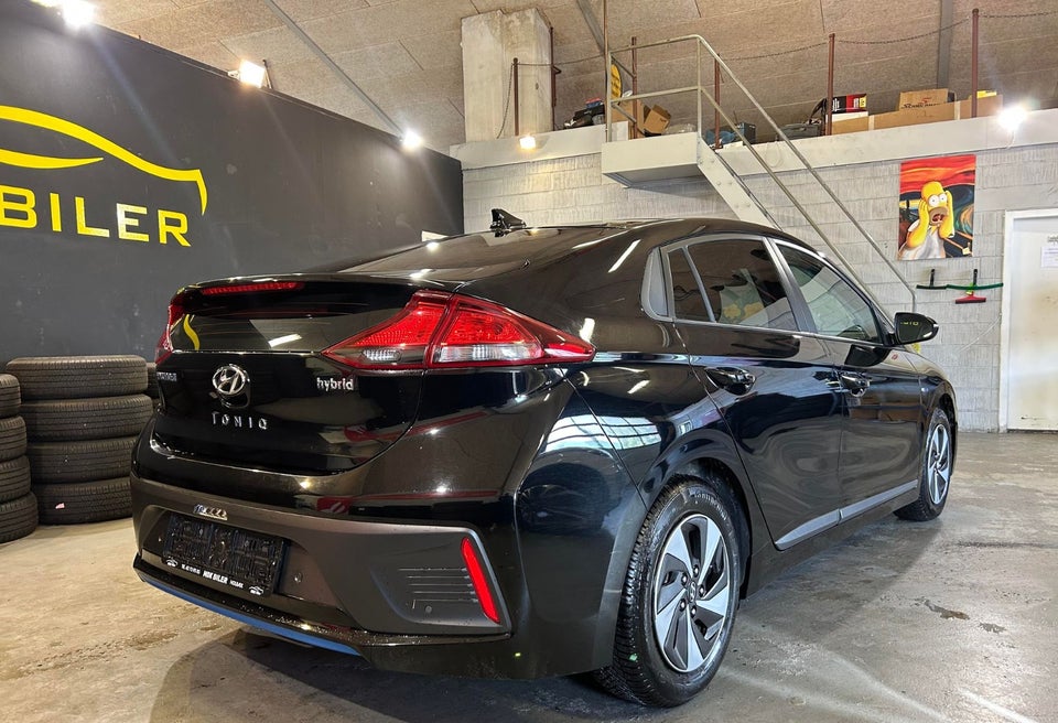 Hyundai Ioniq 1,6 HEV Premium DCT 5d