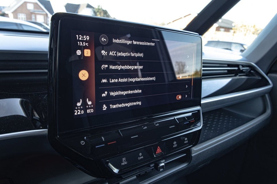 VW ID.Buzz 77 Pro SWB 5d