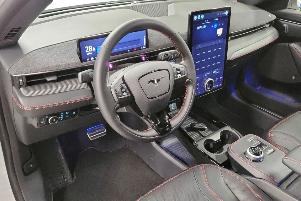 Ford Mustang Mach-E Premium Extended Range Van 5d