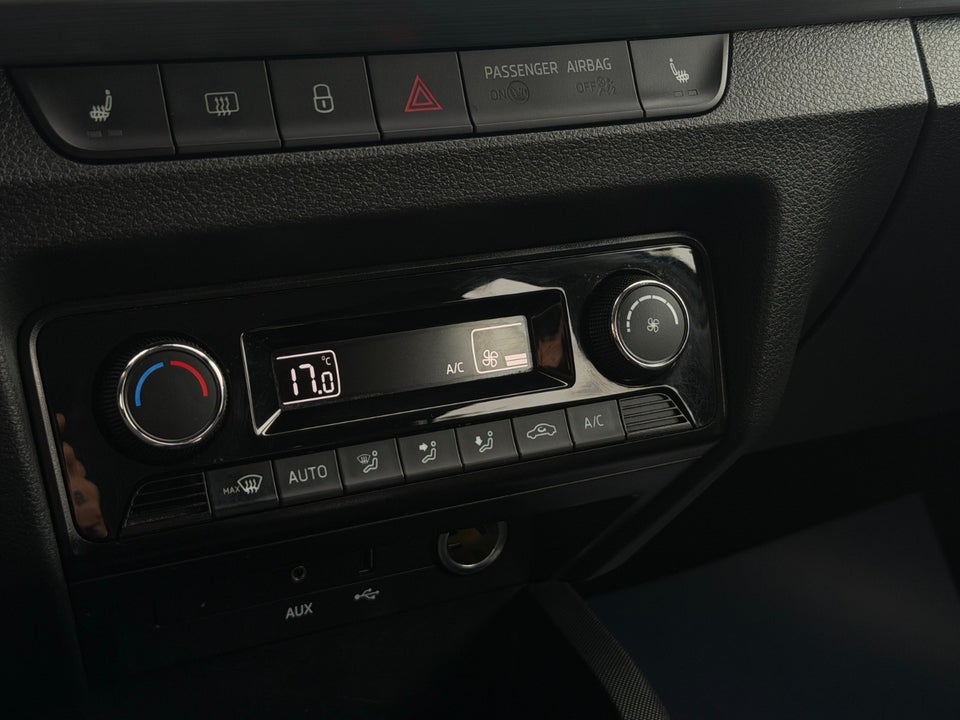 Skoda Fabia 1,0 TSi 110 Ambition Combi DSG 5d