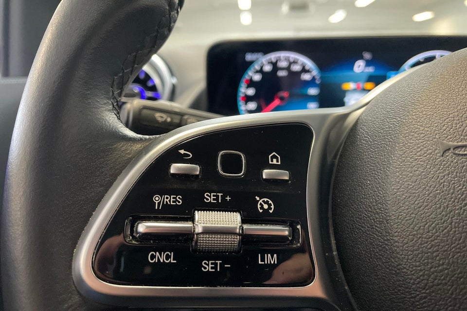 Mercedes EQA250 Progressive 5d