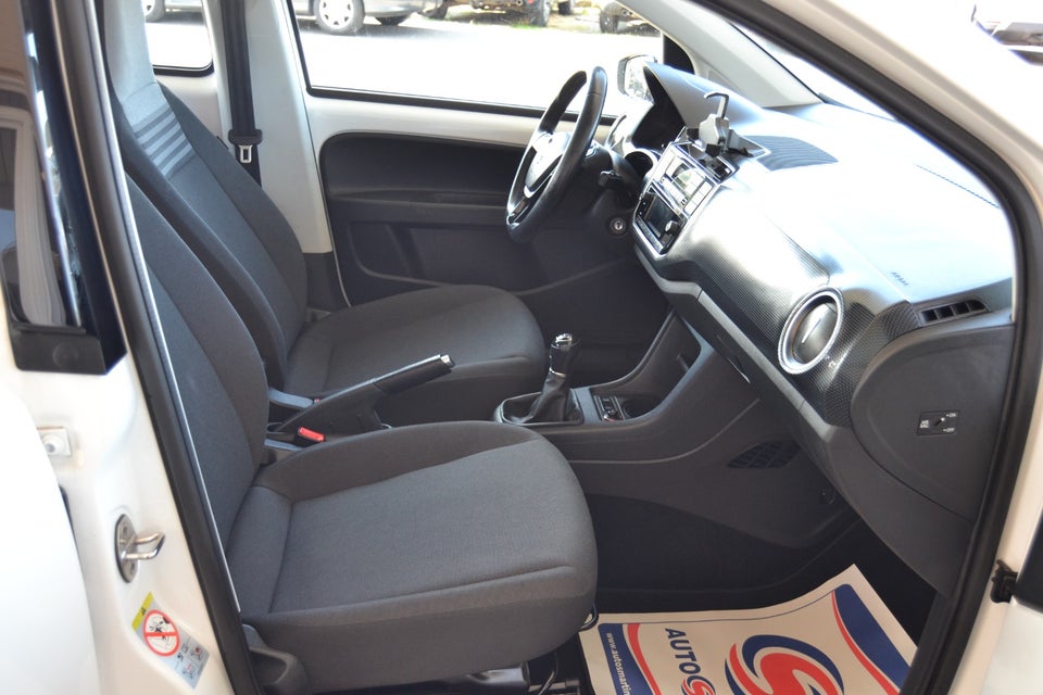 VW Up! 1,0 MPi 60 White Style 5d