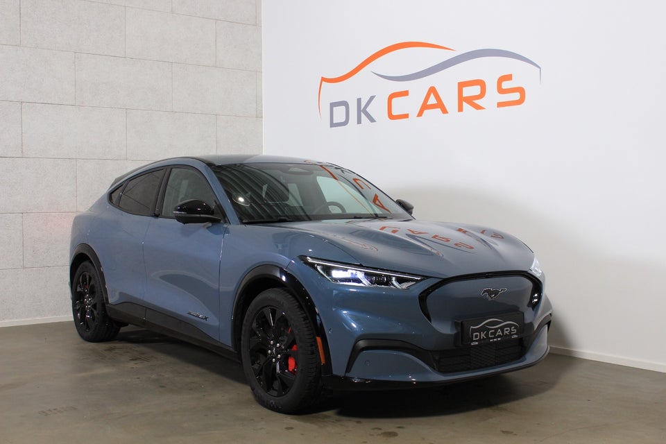 Ford Mustang Mach-E 98 Premium Extended Range 5d