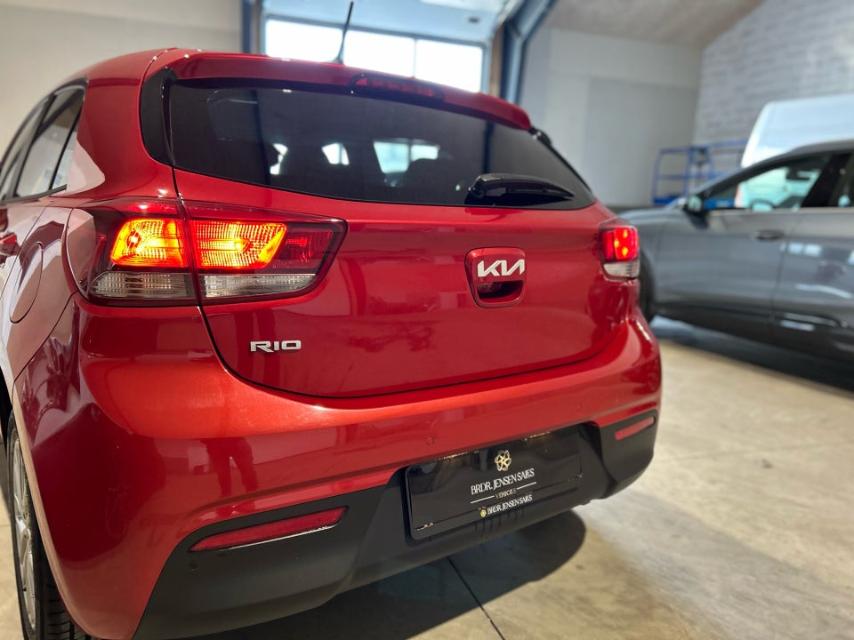Kia Rio 1,25 MPi Prestige+ 5d