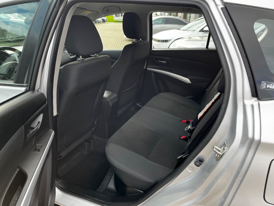 Suzuki S-Cross 1,0 Boosterjet Comfort 5d