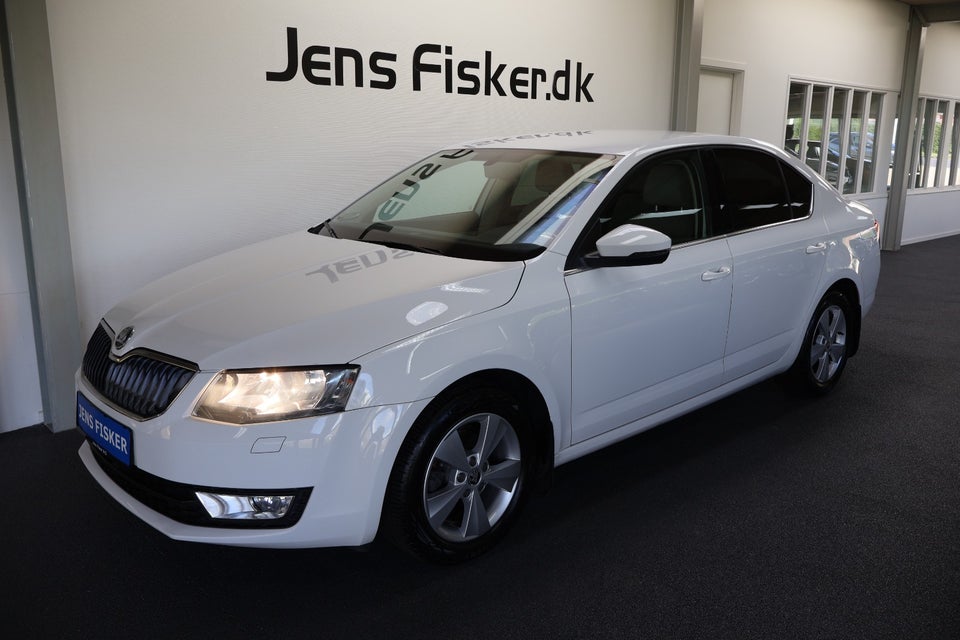 Skoda Octavia 1,2 TSi 105 Elegance DSG 5d