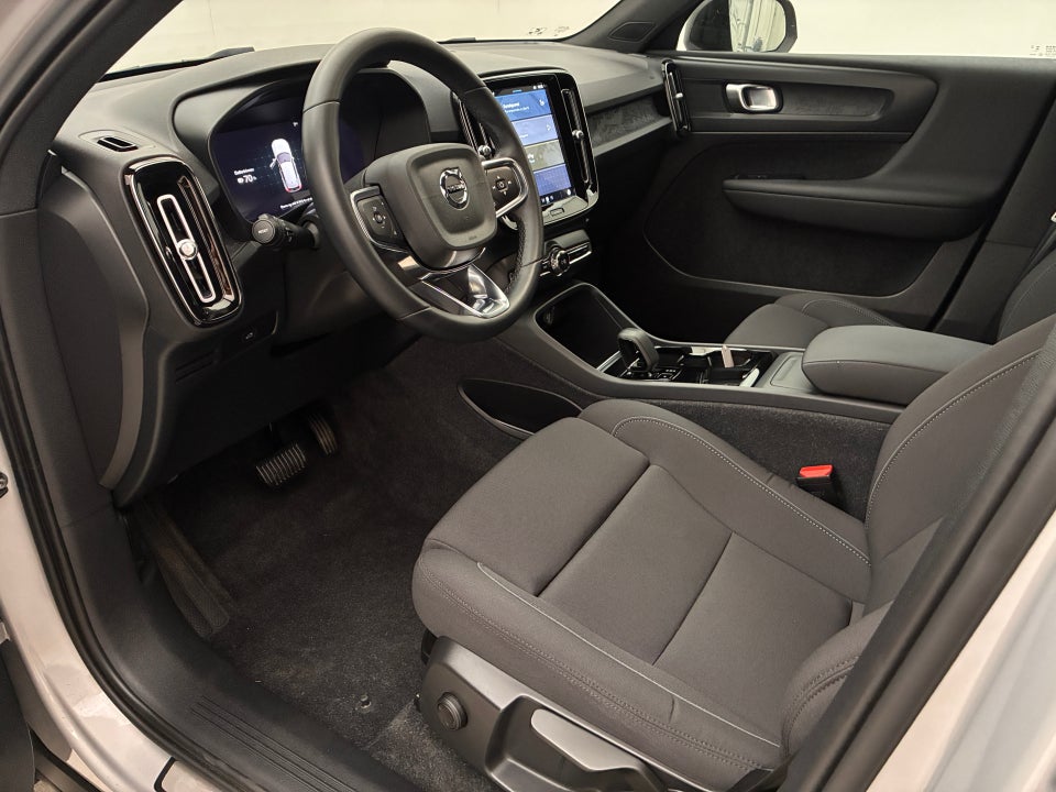 Volvo XC40 ReCharge Extended Range Core 5d
