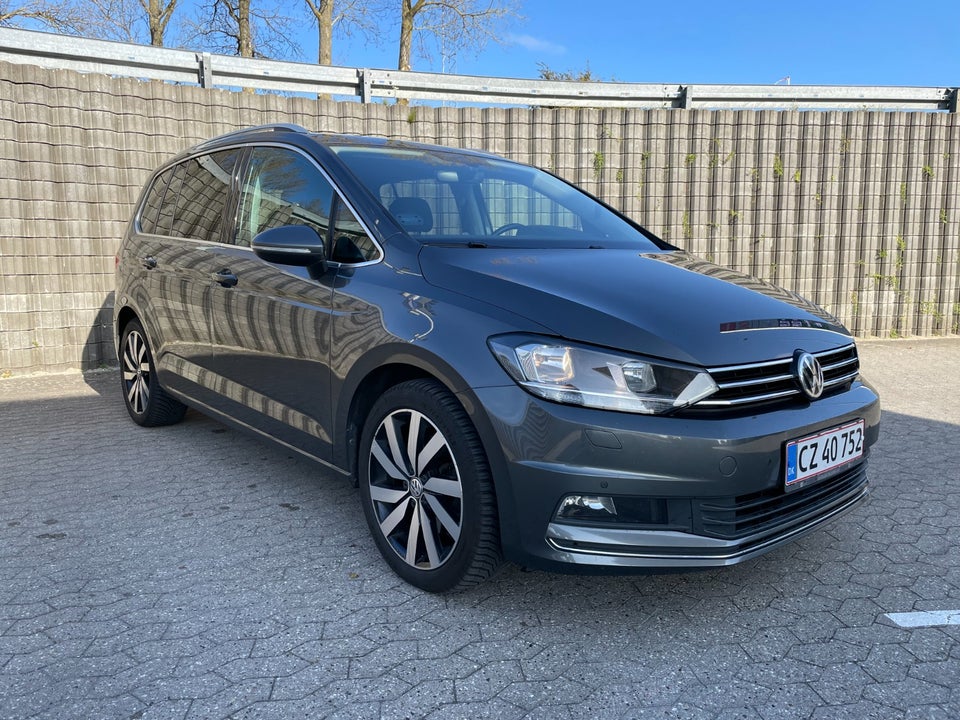 VW Touran 2,0 TDi 150 Highline DSG 7prs 5d