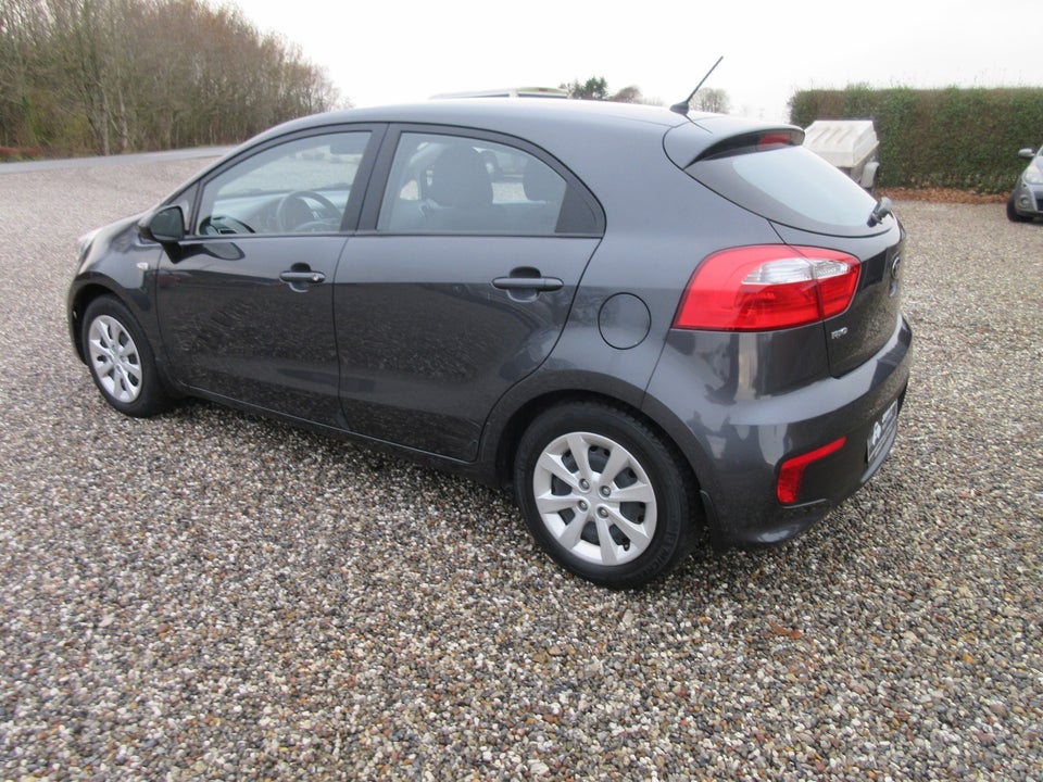 Kia Rio 1,1 CRDi 75 Style+ 5d