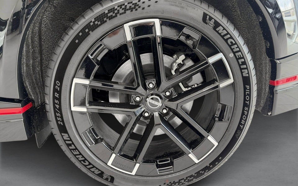 Nissan Ariya 87 Nismo e-4ORCE 5d