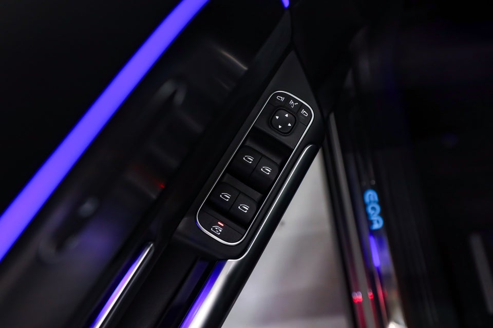 Mercedes EQA350 AMG Advance 4Matic 5d