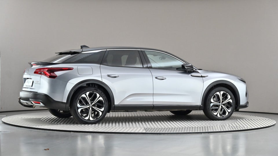 Citroën C5 X 1,6 Hybrid Palais EAT8 5d