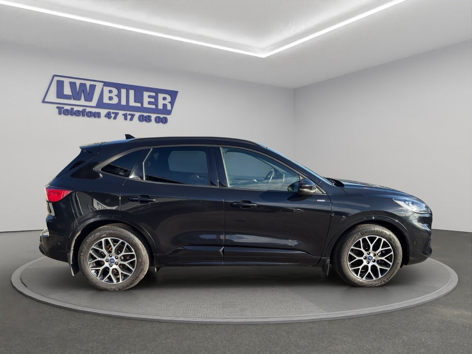 Ford Kuga 2,5 PHEV ST-Line X CVT 5d