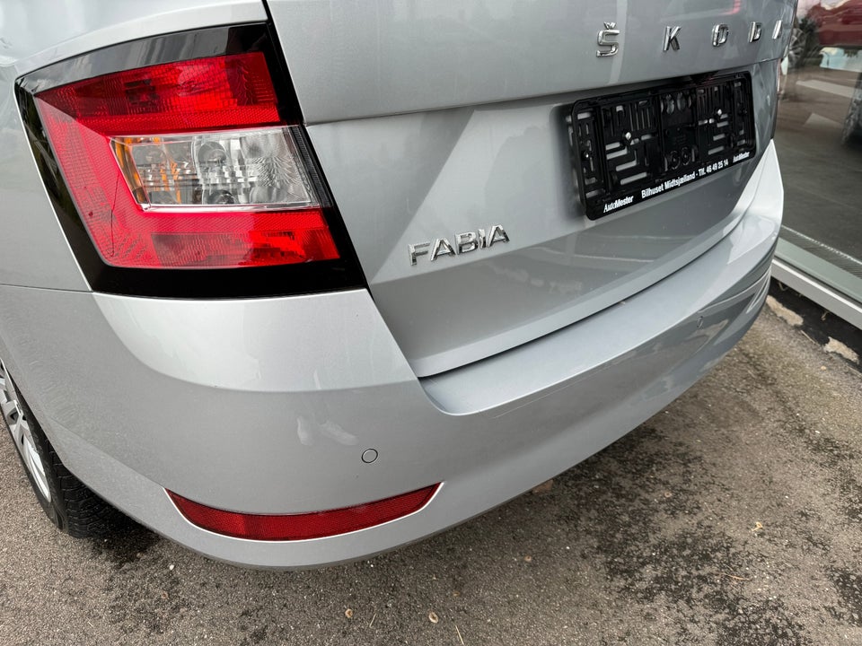 Skoda Fabia 1,0 TSi 95 Life Combi 5d