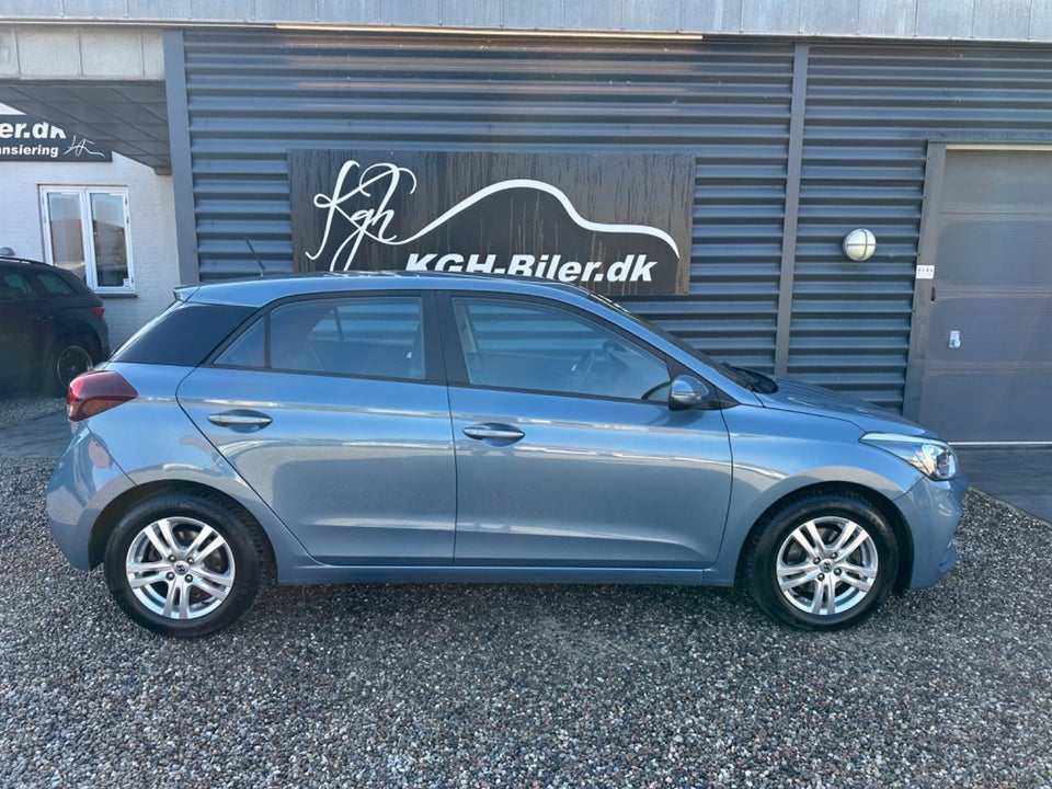 Hyundai i20 1,0 T-GDi Trend DCT 5d