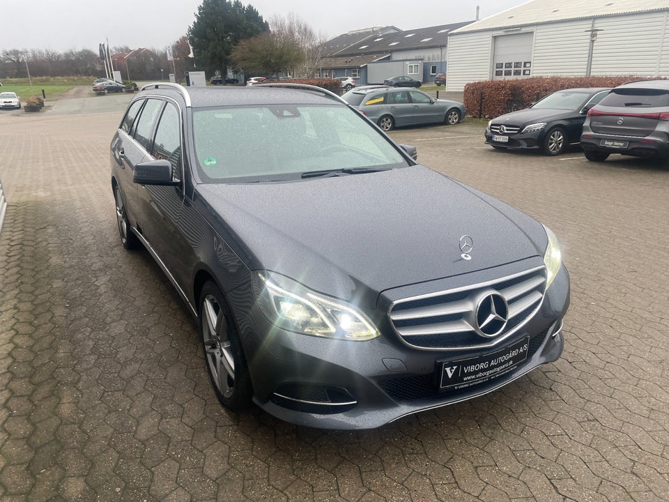 Mercedes E220 2,2 CDi Avantgarde stc. aut. 5d