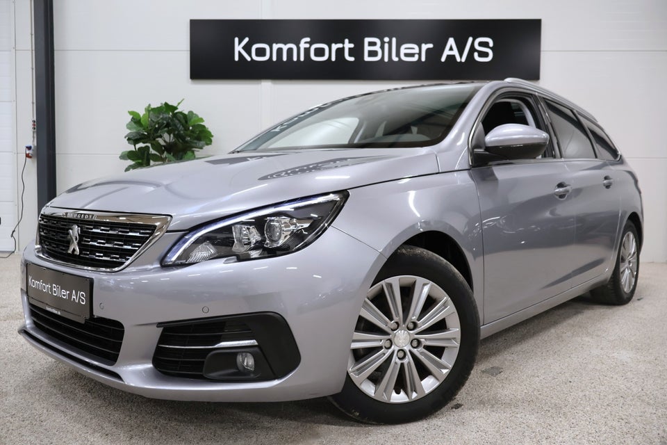Peugeot 308 1,6 BlueHDi 120 Allure Sky 5d