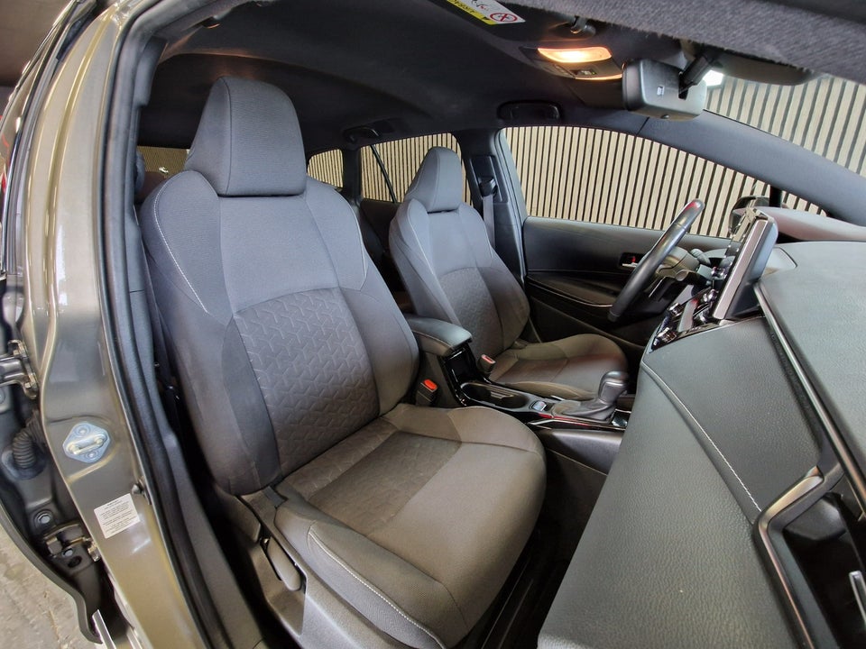 Toyota Corolla 2,0 Hybrid H3 Premium Touring Sports MDS 5d